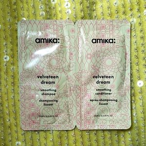 4/$10 NWT amika velveteen dream smoothing shampoo
